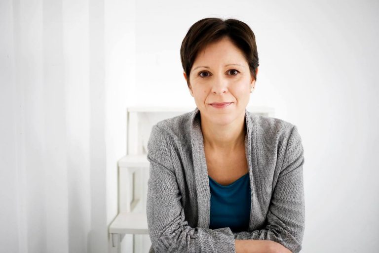 Szél Bernadett: Láncszavaztatási kísérlet Solymáron