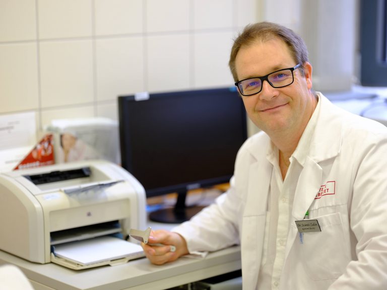 Új, világszínvonalú műtéti eljárást dolgoztak ki Pécsett