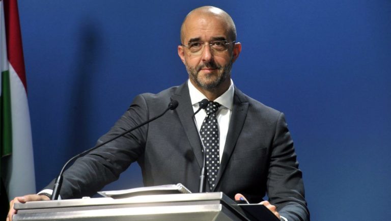 A kormány is szeretné minél hamarabb újranyitni a vendéglátóhelyeket, de…