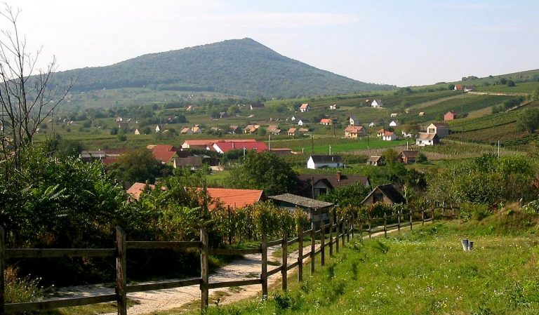 Libegő épül Baranya féltett kincsén?
