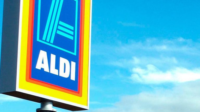 Az Aldi baromfivirslit hív vissza allergén jelenléte miatt