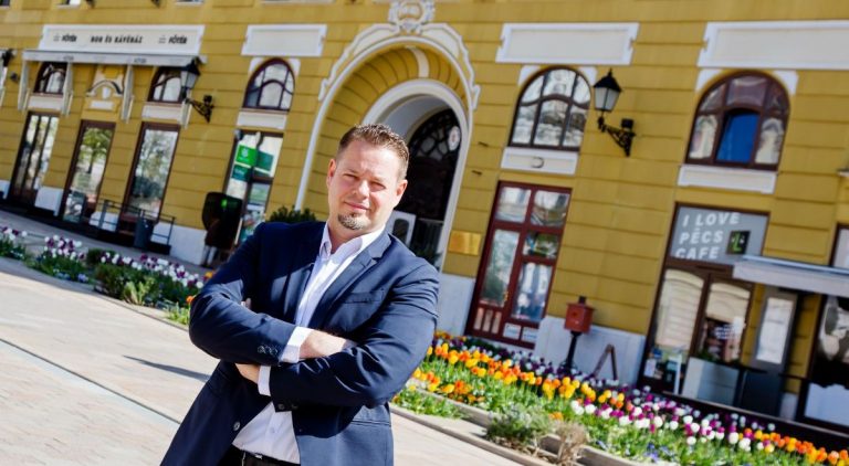 Keresztes Pécsről üzent Varga Juditnak: Ön egy olyan kormánynak a tagja, amely bármikor képes elárulni a nemzeti érdekeket