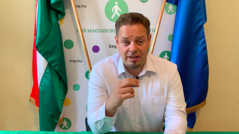 Azonnali lemondásra szólították fel Palkovics László, innovációs és technológiai minisztert