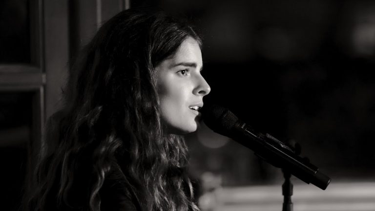 Hiba, ha még nem hallott Urbányi Zóráról de most pótolhatja