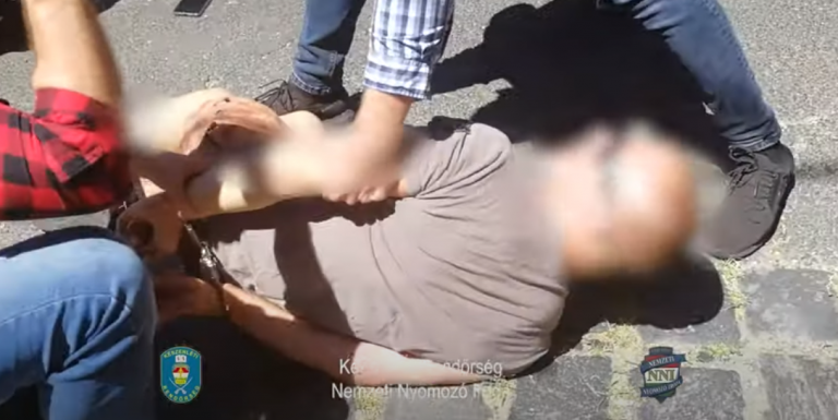 Kábítószer-kereskedő hálózatot számoltak fel a pécsi rendőrök – VIDEÓVAL