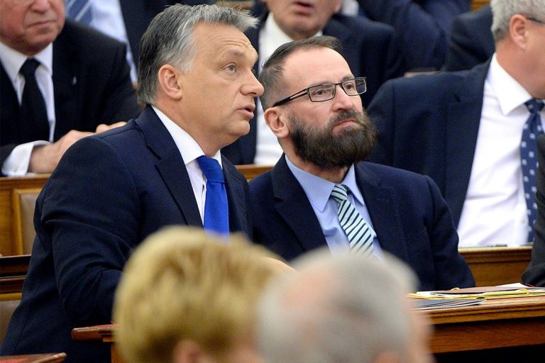 Orbán Viktor bűnös embereket védett? Onnan kapott támadást a miniszterelnök, ahonnan a legkevésbé sem várta