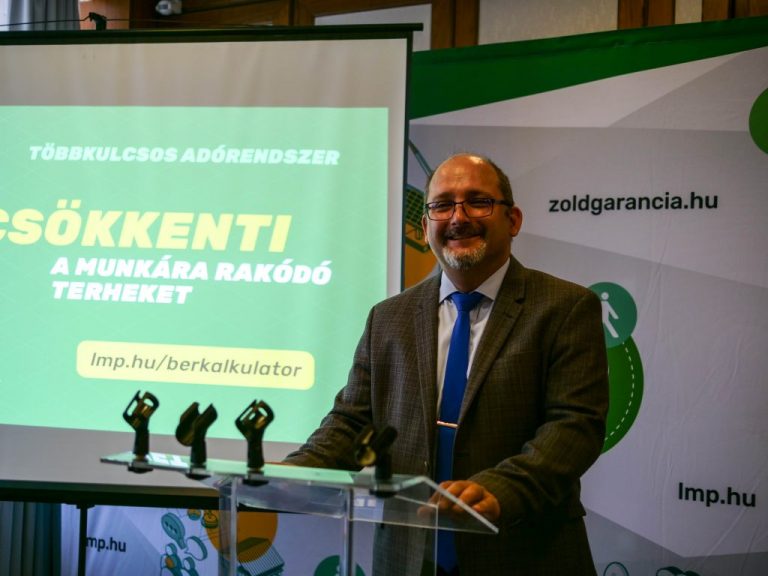 LMP: SZJA mentessé kell tenni a minimálbért