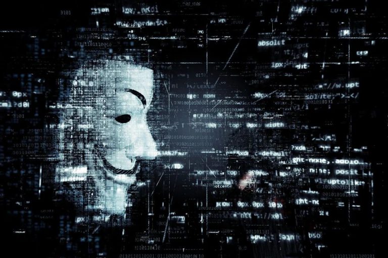 13 éves kisvárdai fiú  lopott személyes adatokat az interneten