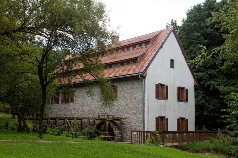 A malom, a múzeum és a kávézó