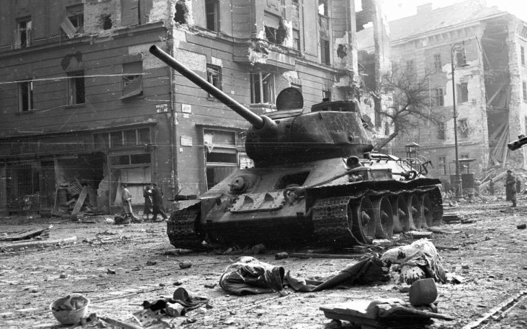 Milyen idő volt 1956. október 23-án? (Budapest, Sopron, Pécs)