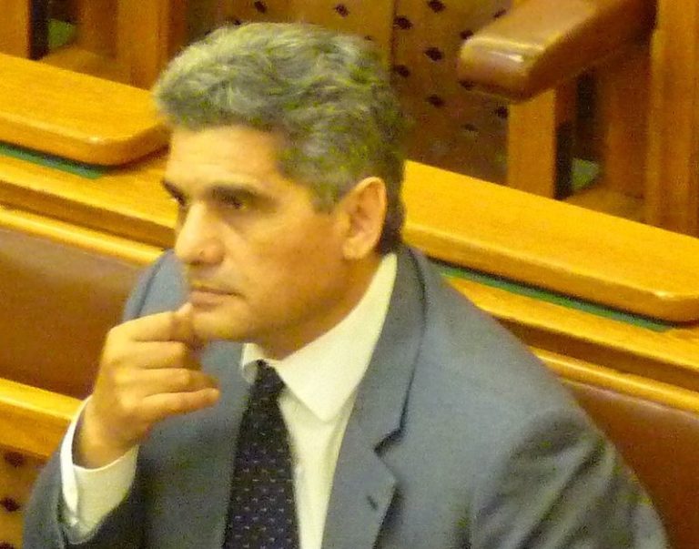 Farkas Flóriánt a választásig biztosan nem kérik számon