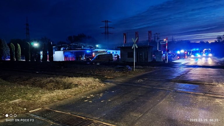 Mesterlövész lőtte ki a veszélyesen túlhevült gázpalackokat Kaposváron