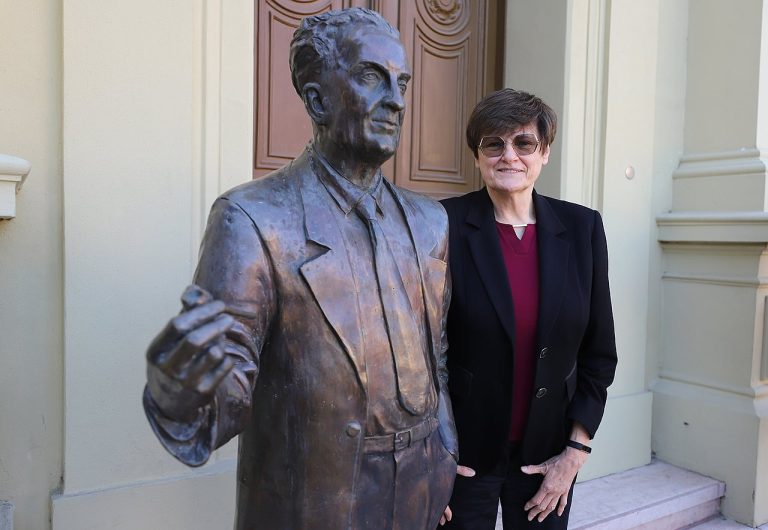 Professzori kinevezést kapott a Szegedi egyetemen Karikó Katalin