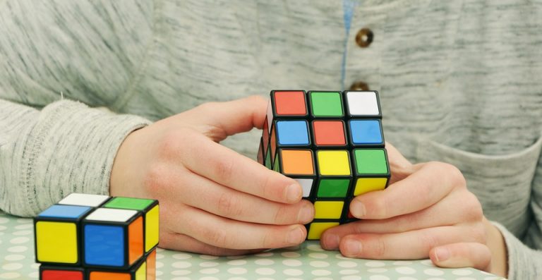 49 éve adta be szabadalmi igényét Rubik Ernő