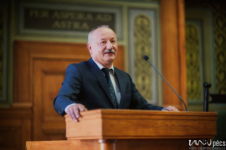 Miseta Attila marad a PTE rektora