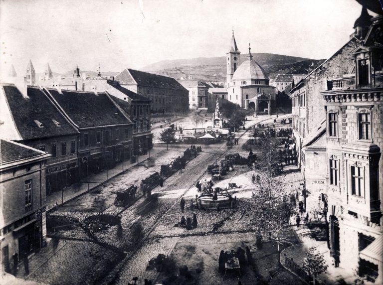 A pécsi Széchenyi tér evolúciója – I. rész