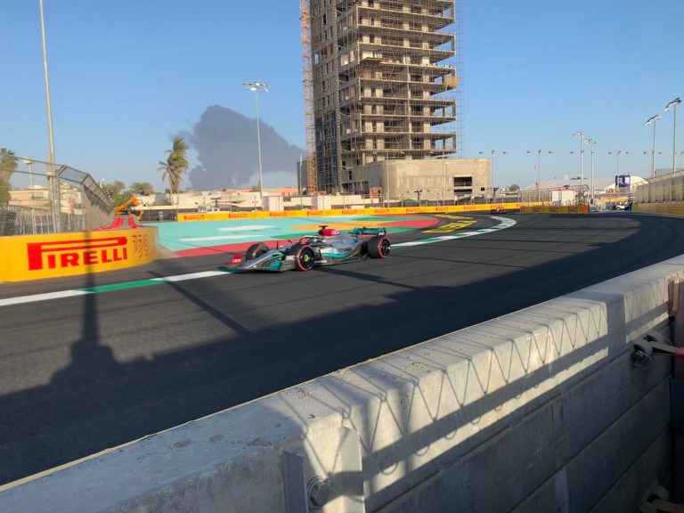Rakétatámadások Szaud-Arábiában, a Formula 1-es versenyhétvége folytatódik
