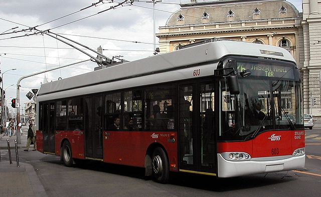 640px-Solaris-Trolleybus-Budapest