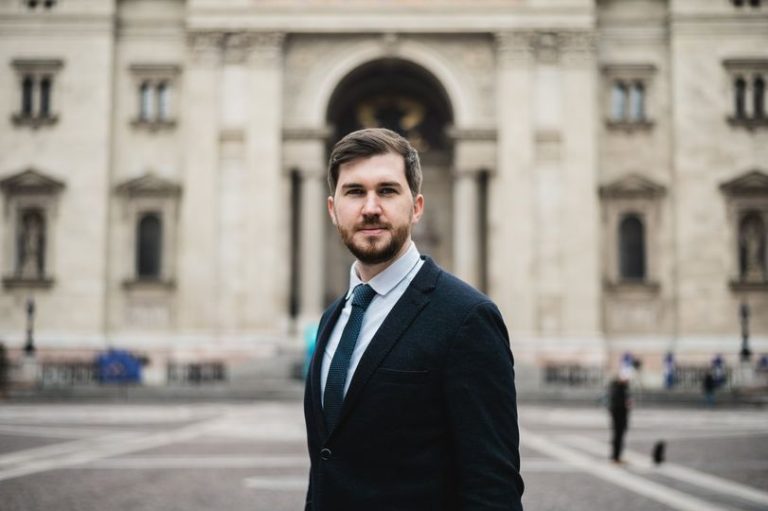Lemondott Gelencsér Ferenc, a Momentum elnöke