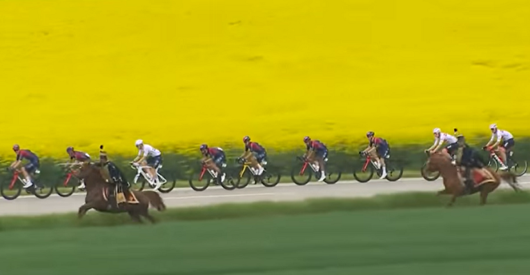 Látványos videóval búcsúzik Magyarországtól a Giro d’Italia