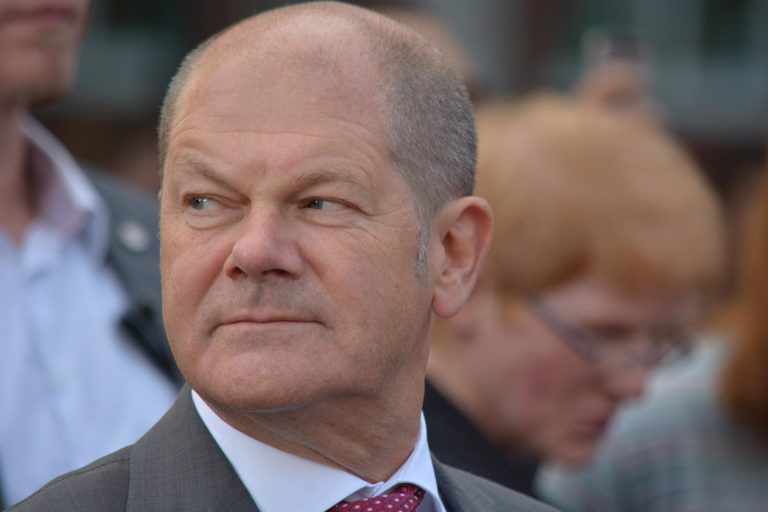 Scholz: Oroszország nem nyerheti meg a háborút