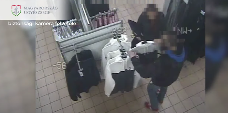 Videó: így loptak pulóvert egy pécsi üzletből