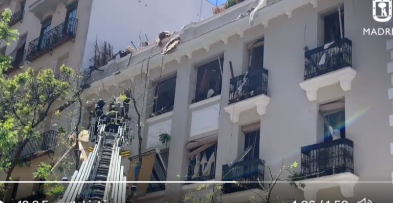 Két ember meghalt, 18-an megsérültek egy házrobbanásban a spanyol fővárosban – VIDEÓ