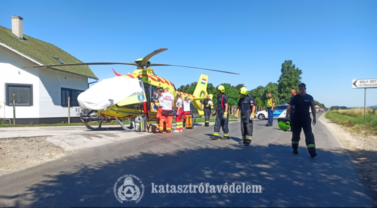 Nyerges vontató frontálisan ütközött egy busszal Bóly határában