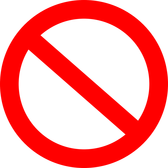 forbidden-155564_1280