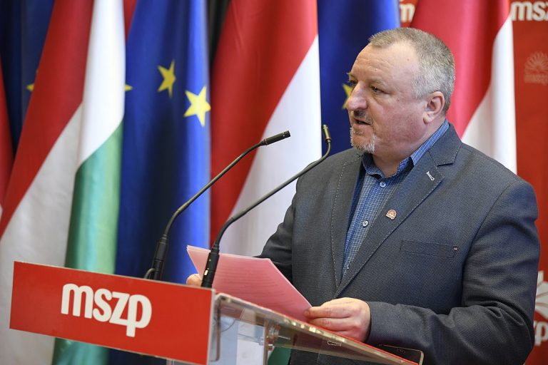 Komjáthi Imre maradt az MSZP elnöke, immáron egyedül