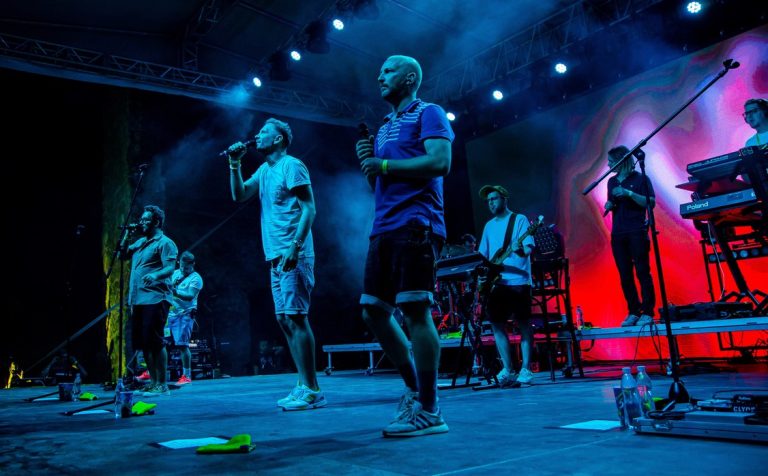 Ilyen volt a rendhagyó Punnany Massif koncert a Tettye romoknál (VIDEÓ)