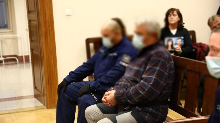 Vagyonelvonással vádolják a veronai buszbaleset okozóját az áldozatok hozzátartozói