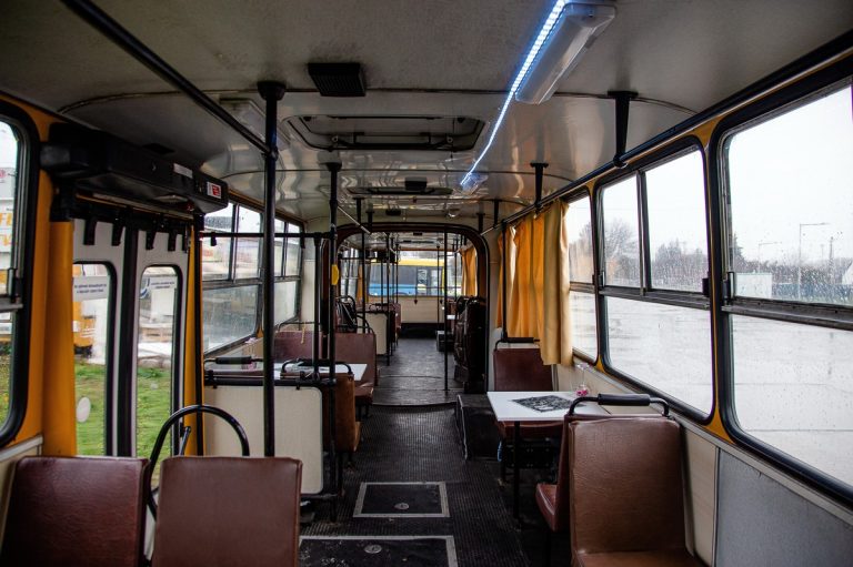 Drasztikus árcsökkentés az Ikarus falodánál