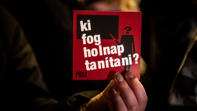 Az igazgatókat is fenyegetik a pedagógussztrájk miatt