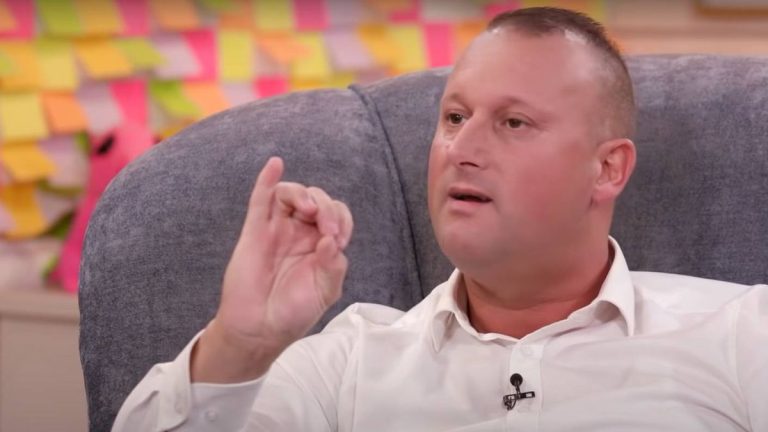 Peter Srámek visszaszólt Alekosznak
