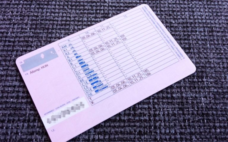 ÉKM: gyorsabbá válik a nagykategóriás jogosítványszerzés