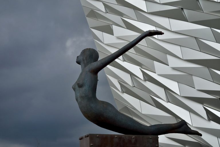 Megtalálták a Titanichoz indult tengeralattjáró roncsait