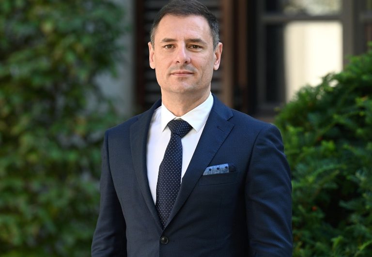 Tuzson Bence: széteshet az Európai Unió, ha diktálni próbál