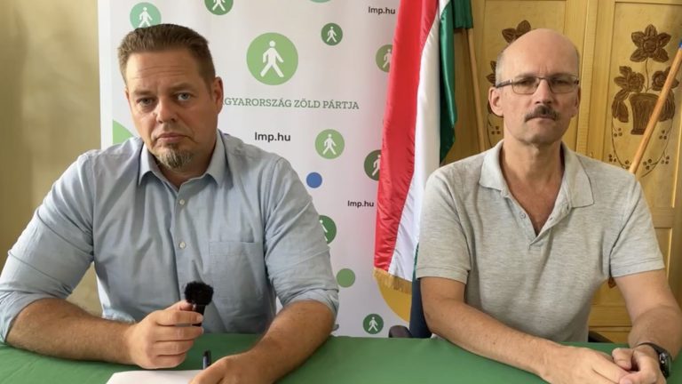 Hetek óta nem válaszolnak arra a fideszesek, hogy lesz-e Pécs mellett akkumulátorgyár