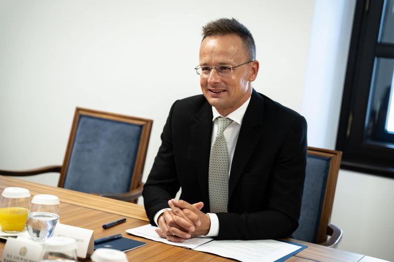 Szijjártó: az energiaellátás biztonságban van, az orosz szállítók teljesítik szerződéses kötelezettségeiket