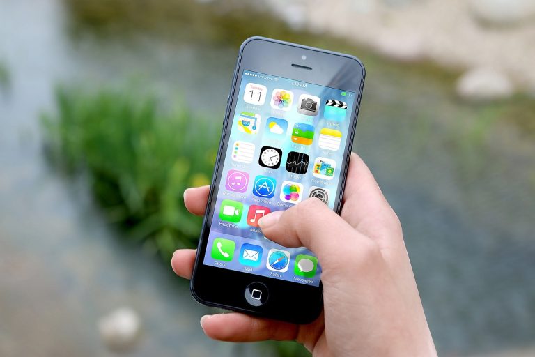 Érkezik az SMS-ek végnapja?