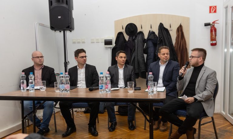 Keresztes felkérését elfogadta a fideszes politikus, közösen fordulnak a kormányhoz, hogy forrásokat kérjenek a pécsi közösségi közlekedés működtetéséhez