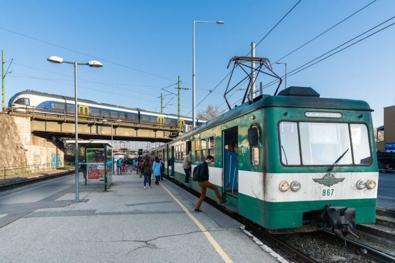 Vitézy: 20 milliárd forintos hiányt jelent Lázár és Karácsony megállapodása