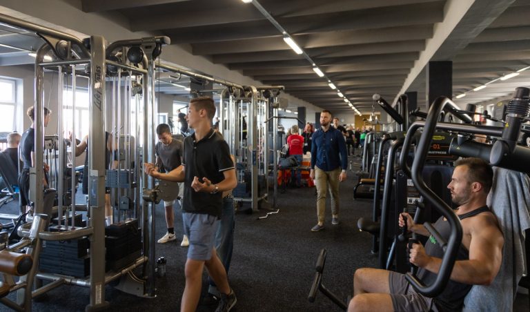 Hatalmas világcsúccsal zárult az V. Nemzetközi Fitness Maraton Komlón