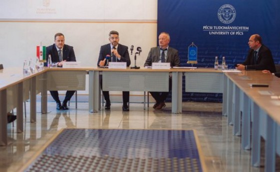 Megerősítette együttműködését a Honvédelmi Minisztérium és a Pécsi Tudományegyetem
