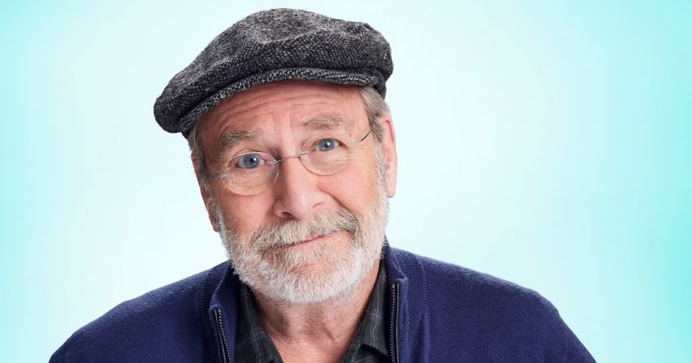 Meghalt Martin Mull, a Két pasi – meg egy kicsi színésze