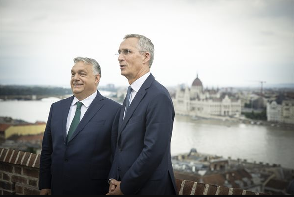 Az Ukrajnának nyújtott támogatásról tárgyalt Orbán Viktor és a NATO főtitkára