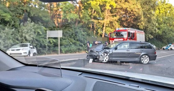 Egymást követte két baleset a 6-os főúton