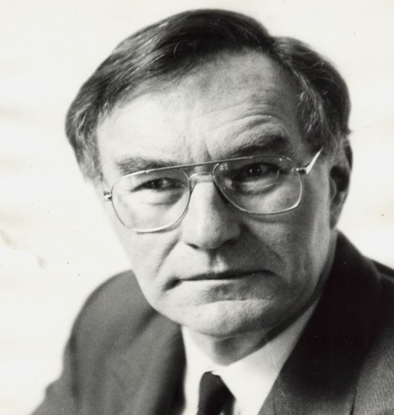 Elhunyt Berczelly István operaénekes