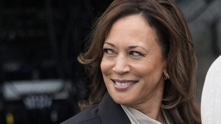 Már szinte biztos: Kamala Harris lesz Trump kihívója